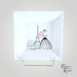 Vide-poche :  Femme avec...